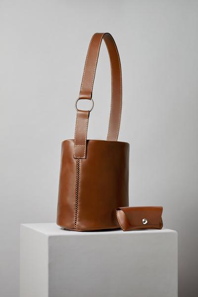 706 Bucket Bag in Cinnamon
